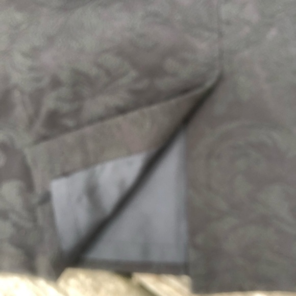 Skirt Black with belt size 16 - Picture 5 of 11